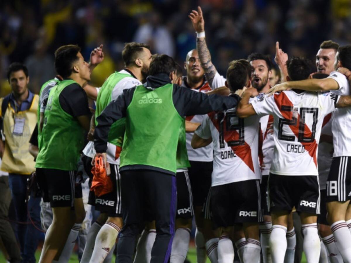 Con golazos y con colombianos, River se quedó con el Superclásico ante Boca
