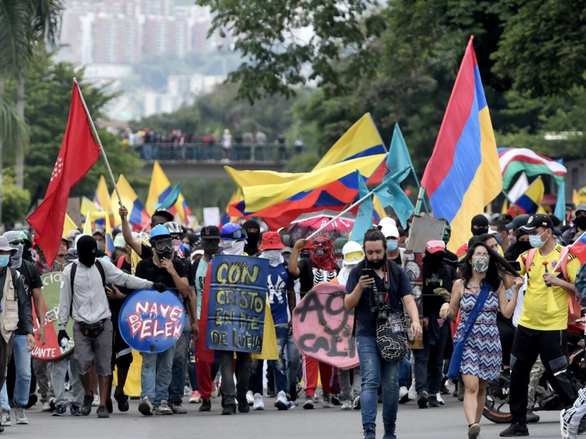 Gobierno Biden debe cambiar su postura ante violencia en Colombia: WOLA