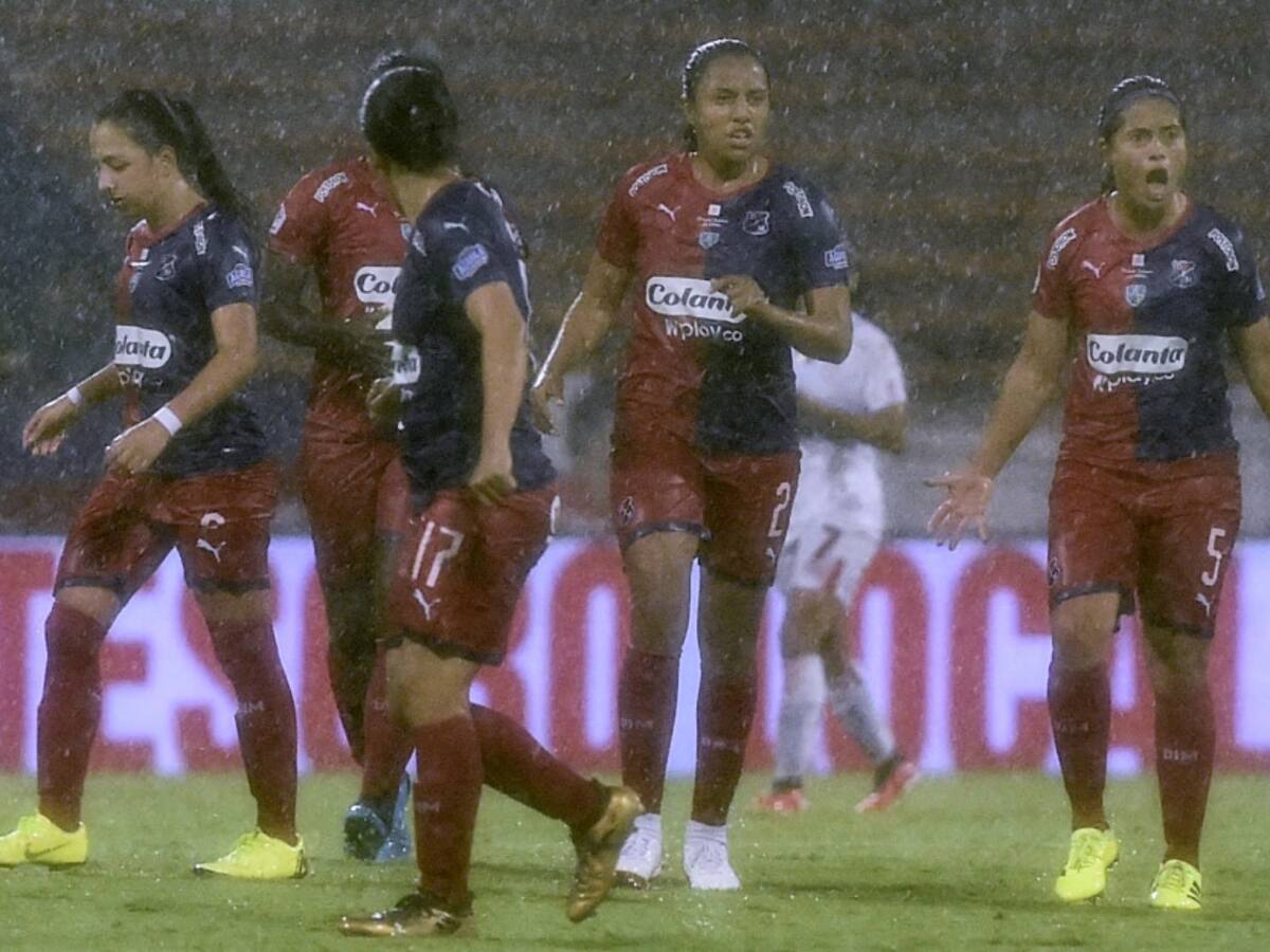 Más de 500 futbolistas se encuentran desempleadas a la espera de la Liga