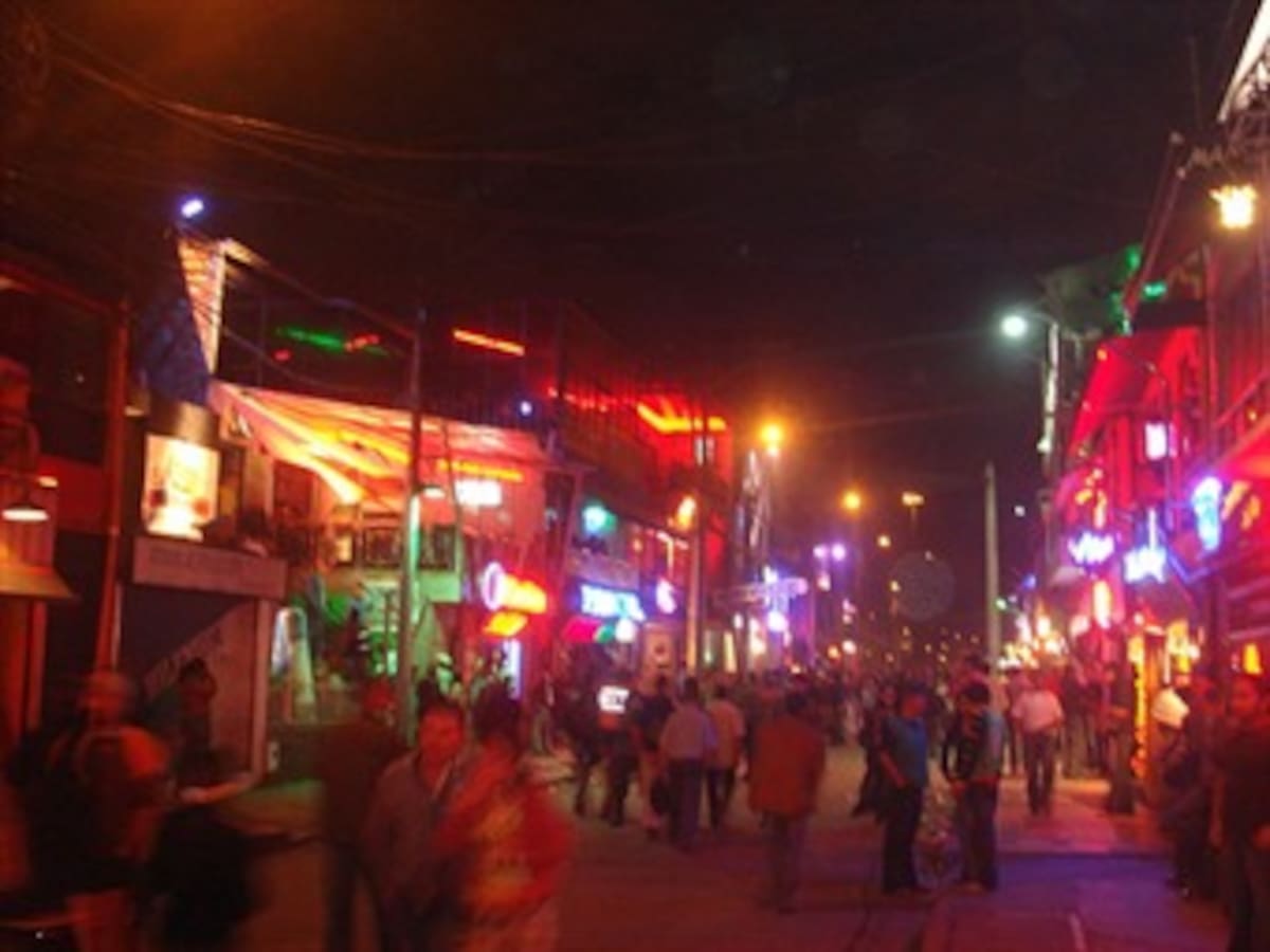 A extinción de dominio bares en Bogotá por incumplir la ley