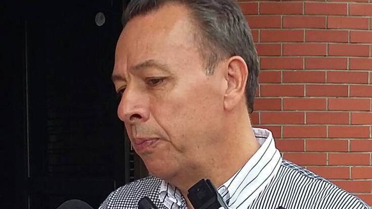 Jhon James Fernández continúa como director de la CRQ