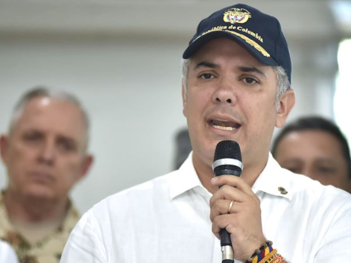 Duque abre la puerta a buscar alternativas diferentes al IVA