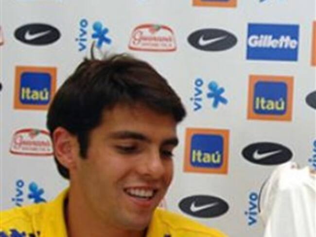 Kaká segunda transferencia más costosa del fútbol mundial