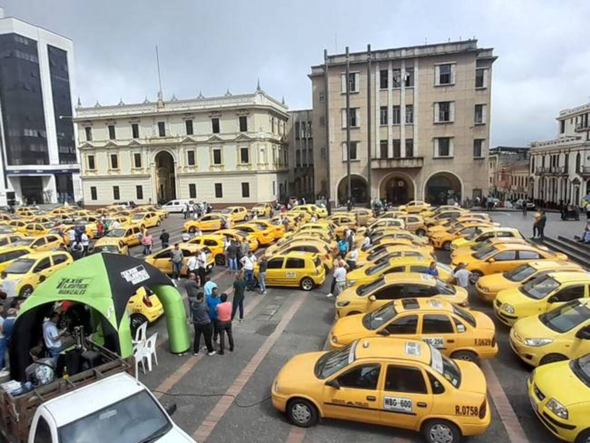 Taxistas de Manizales anunciaron que se sumarán al paro nacional del 22 de febrero