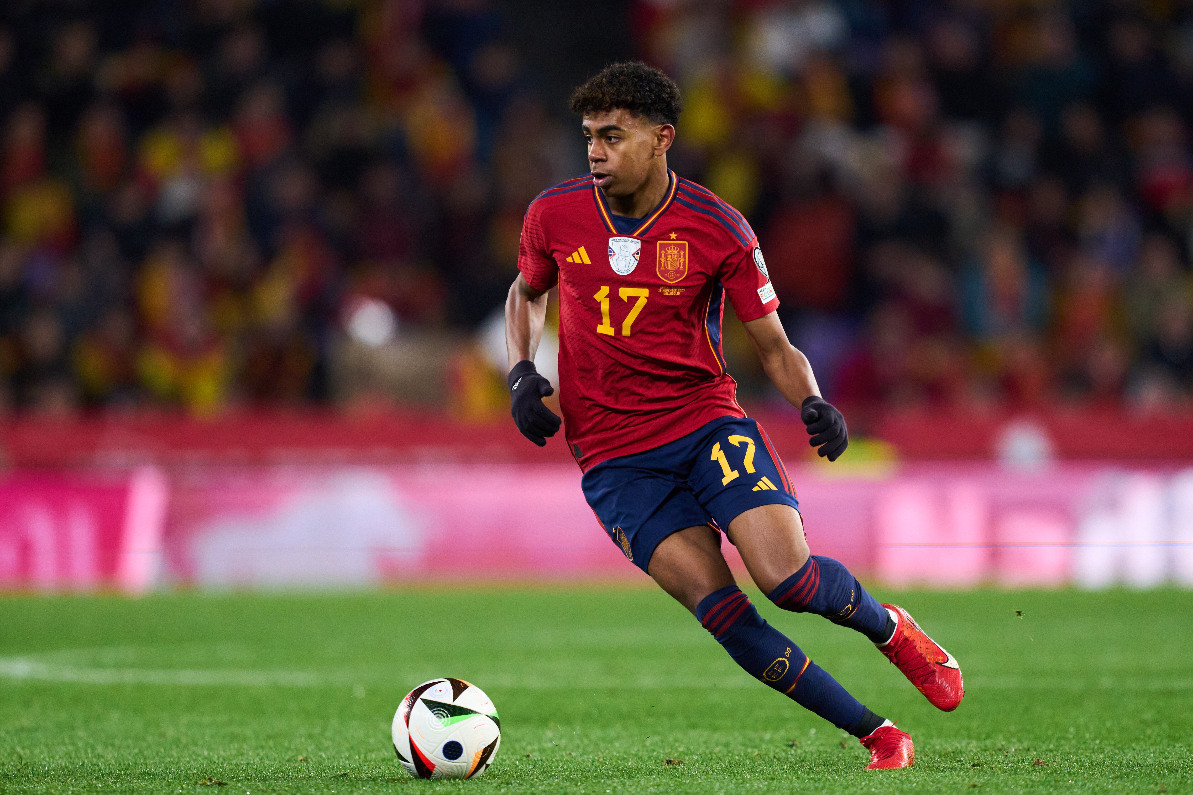 Lamine Yamal  (Photo by Juan Manuel Serrano Arce/Getty Images)