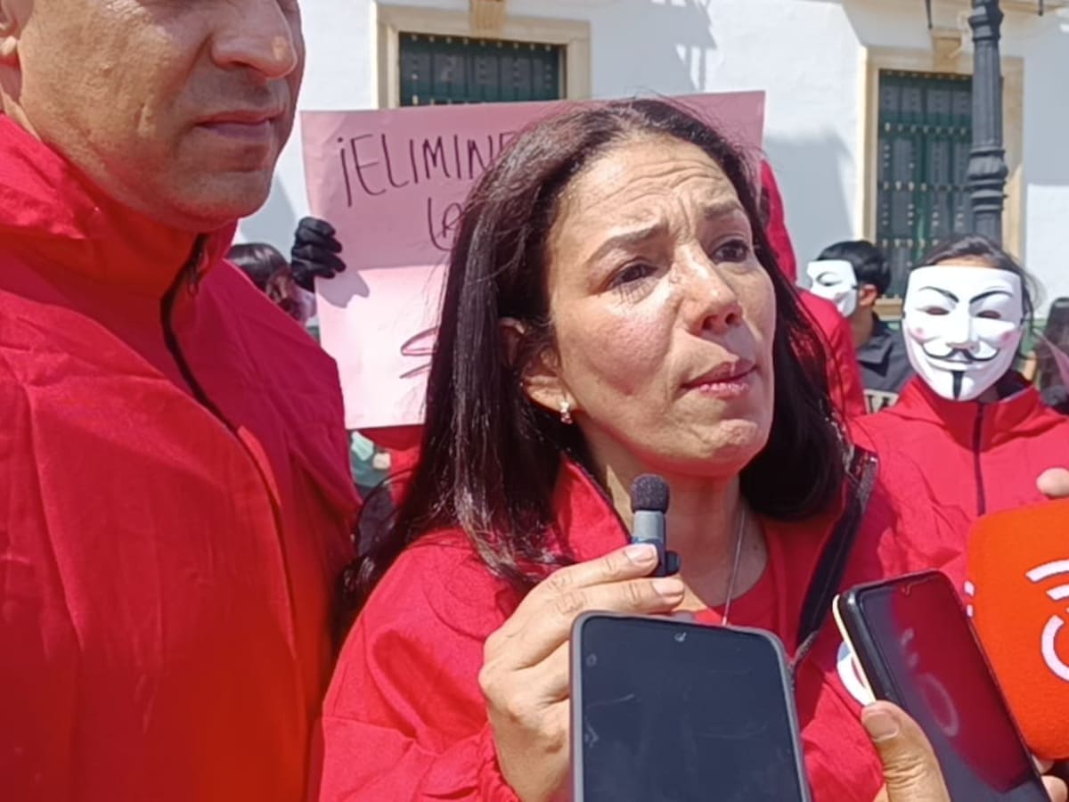 Sondra Macollins propone eliminar las gobernaciones y transformar el Estado colombiano