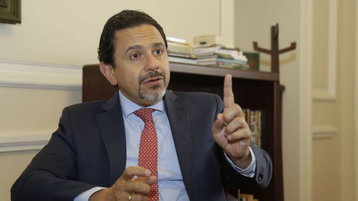 “El cese al fuego del ELN debería ser permanente”: Miguel Ceballos