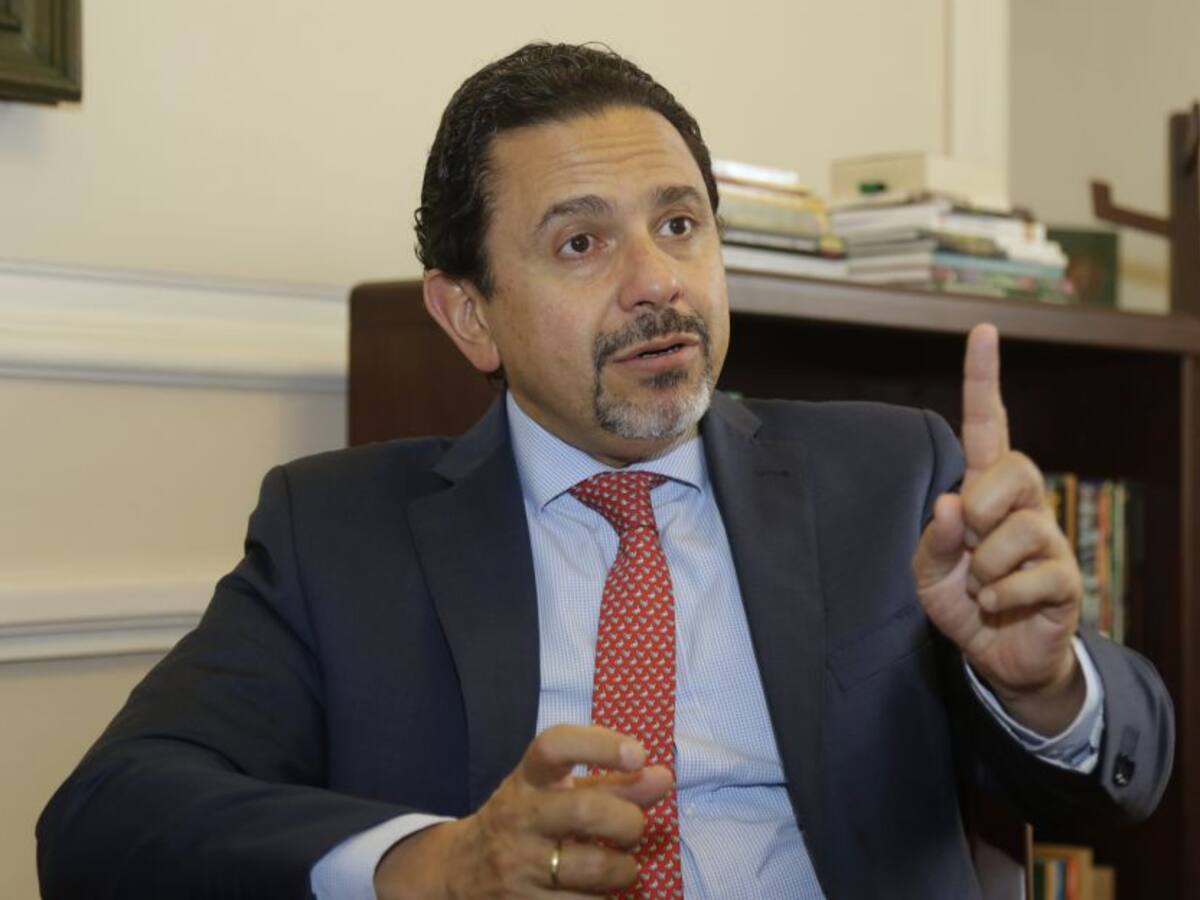 “El cese al fuego del ELN debería ser permanente”: Miguel Ceballos