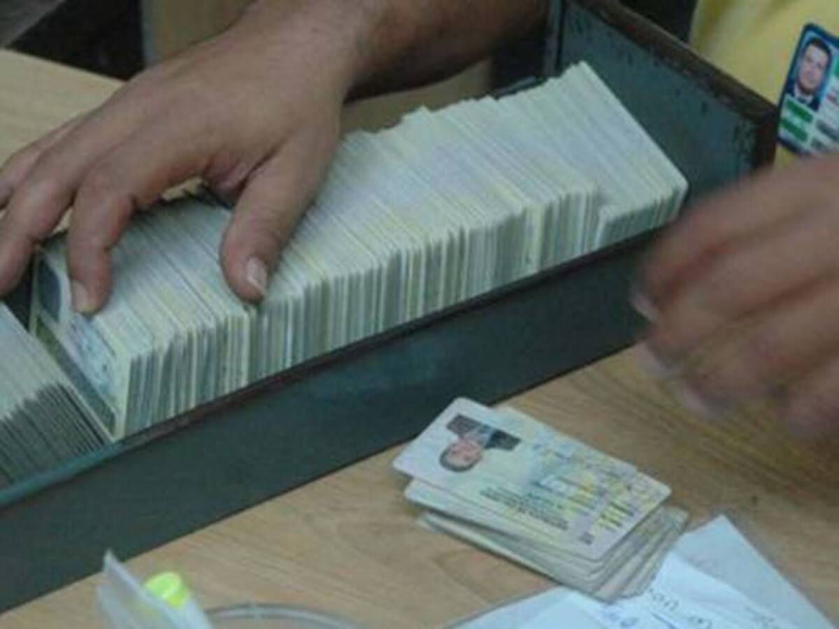 Piden tumbar decreto que permite a comunidad transgénero cambiar su sexo en la cédula