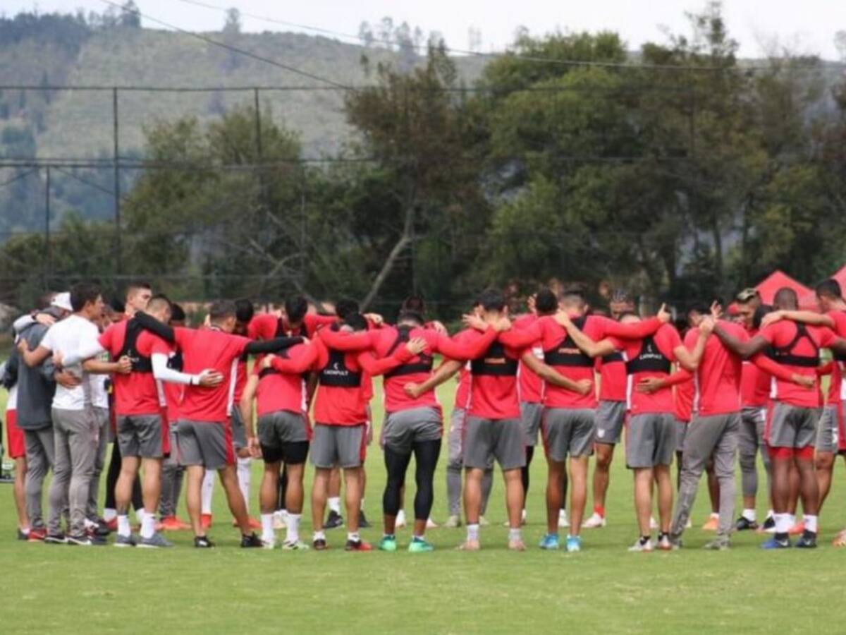 Las alternativas de Santa Fe si no se recuperan Castellanos y Mosquera