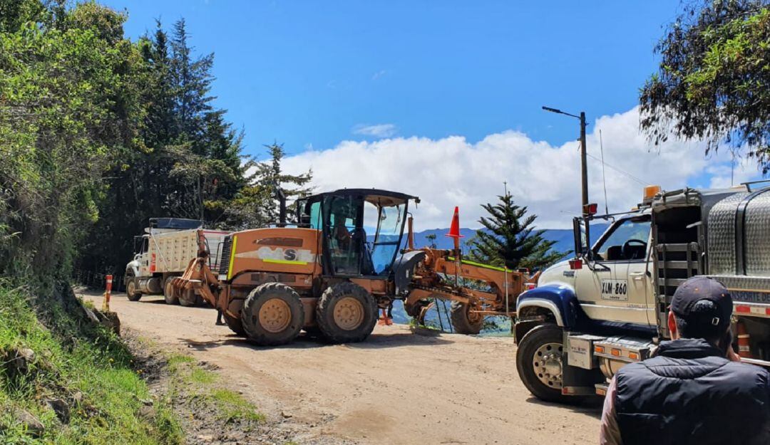 Invias reforzó los frentes de trabajo en la vía Curos- Málaga