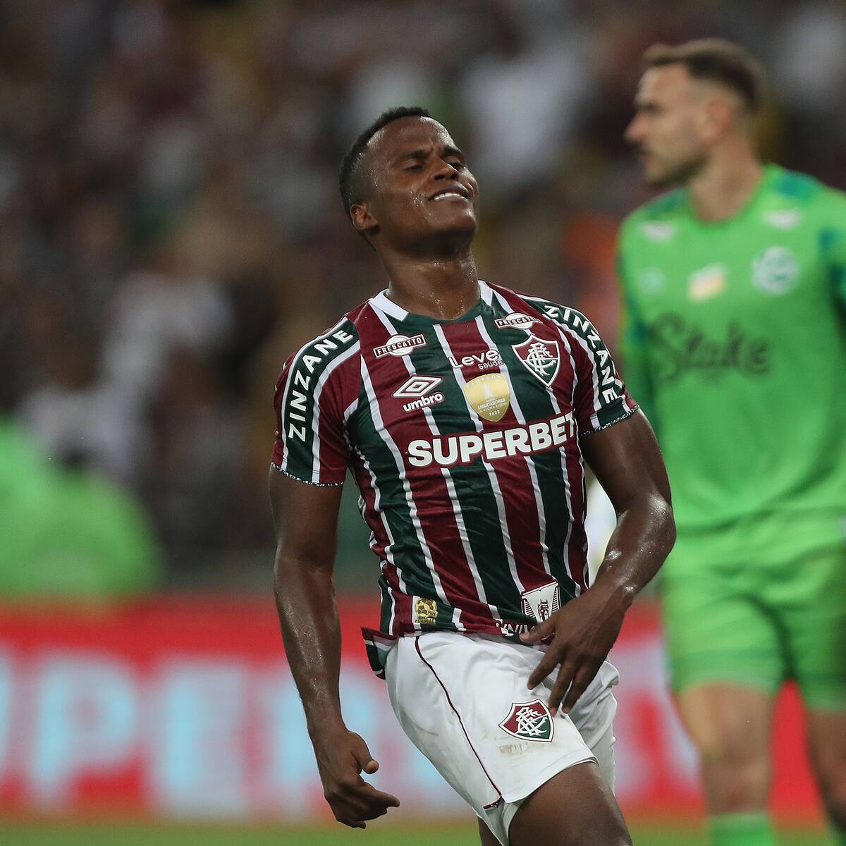 ¿No llegará a Europa? Revelan problemas para la salida de Jhon Arias de Fluminense