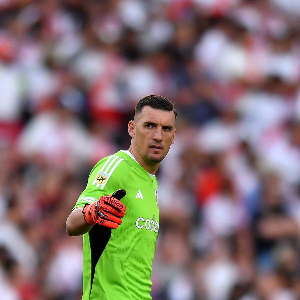Franco Armani habría tomado una decisión que lo aleja de un posible regreso a Nacional