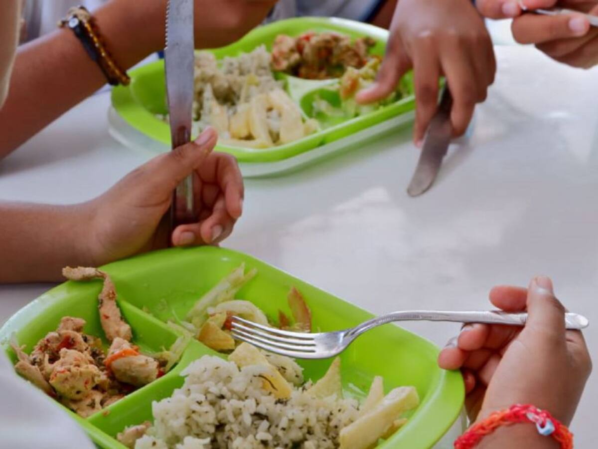 PAE en colegios públicos de Cartagena tiene 100% de cubrimiento