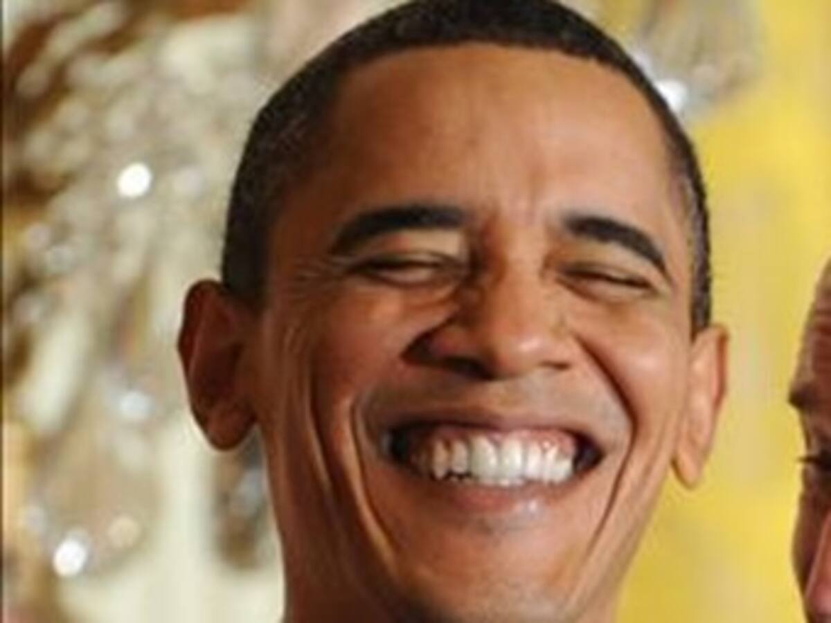 Obama logra victoria política con aprobación de reforma financiera en Senado