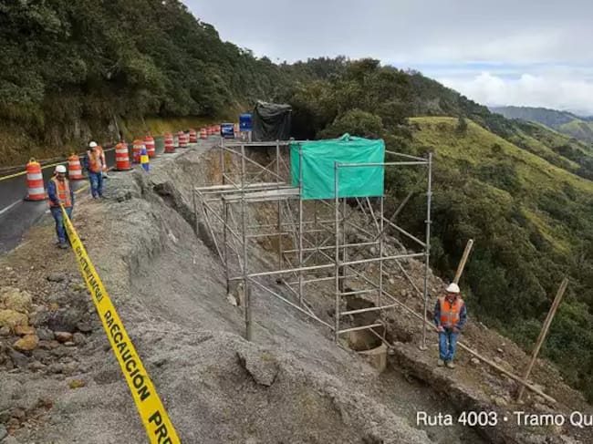 Obras de mantenimiento en cruce de la cordillera central en el Quindío. Foto: Cortesía Invías