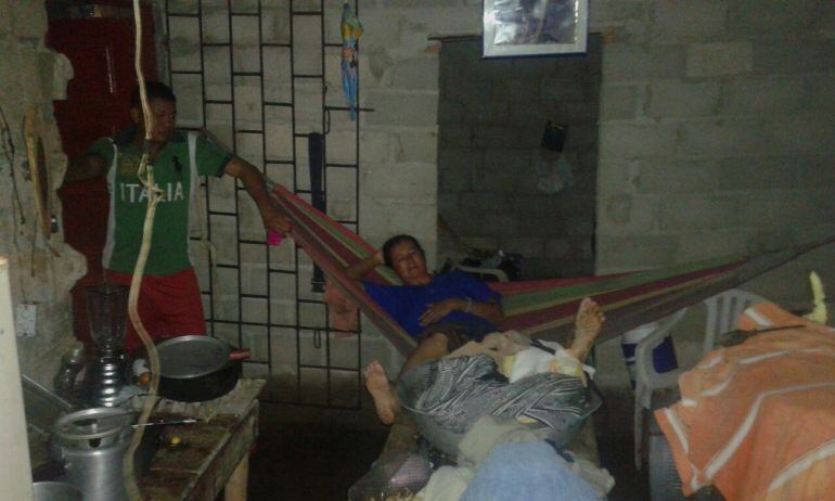 Una de las familias damnificadas por las inundaciones en el corregimiento de Aguada de Pablo