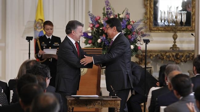 Néstor Humberto Martínez tomó posesión como nuevo fiscal general de la Nación. Foto: Colprensa