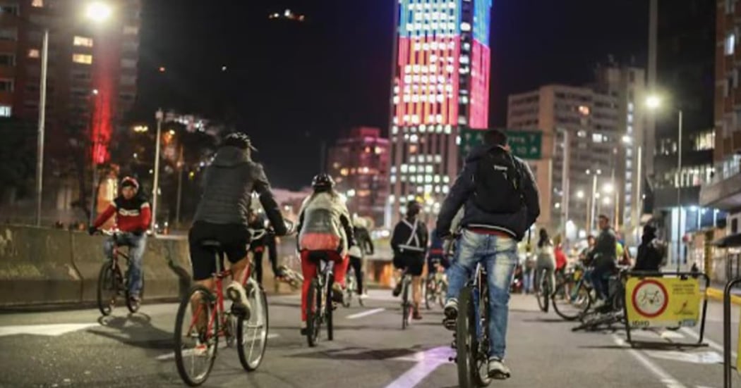 Ciclovía Nocturna // Foto: bogota.gov.co