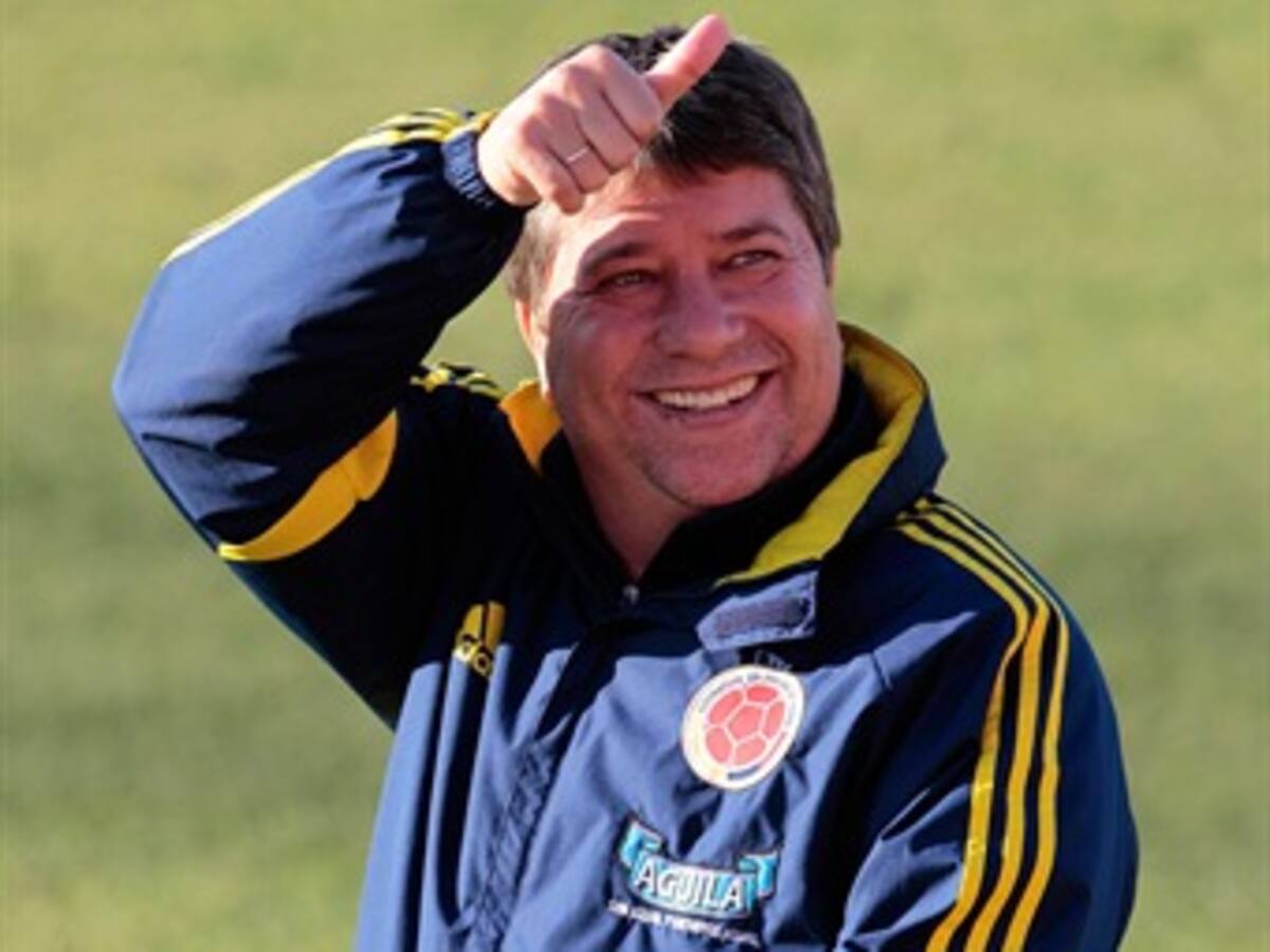 ''Bolillo'' Gómez: 'No se puede menospreciar a Perú'