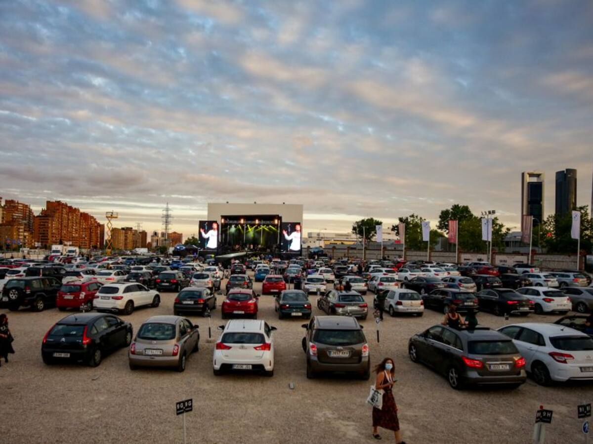 Chipaque lanza su autocine con función gratuita