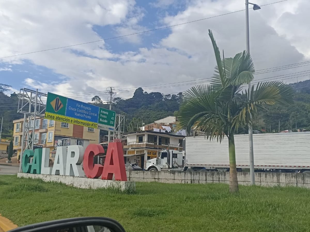 Riña entre hermanos terminó en tragedia: un hombre falleció por herida con arma de fuego en Quindío