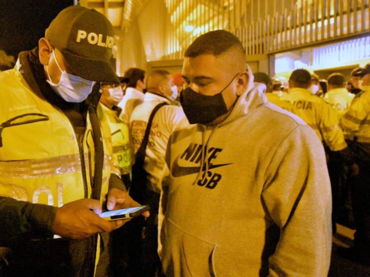 Hinchas colados podrían no volver a ingresar a ningún estadio del país