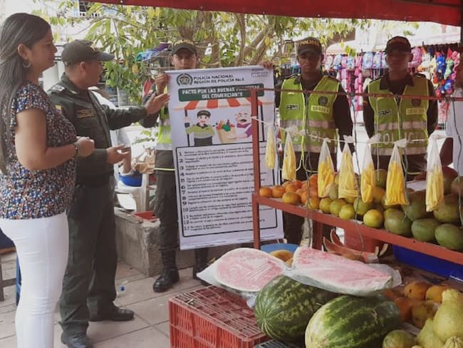 En Bolívar, Policía incentiva pacto de buenas prácticas del comerciante