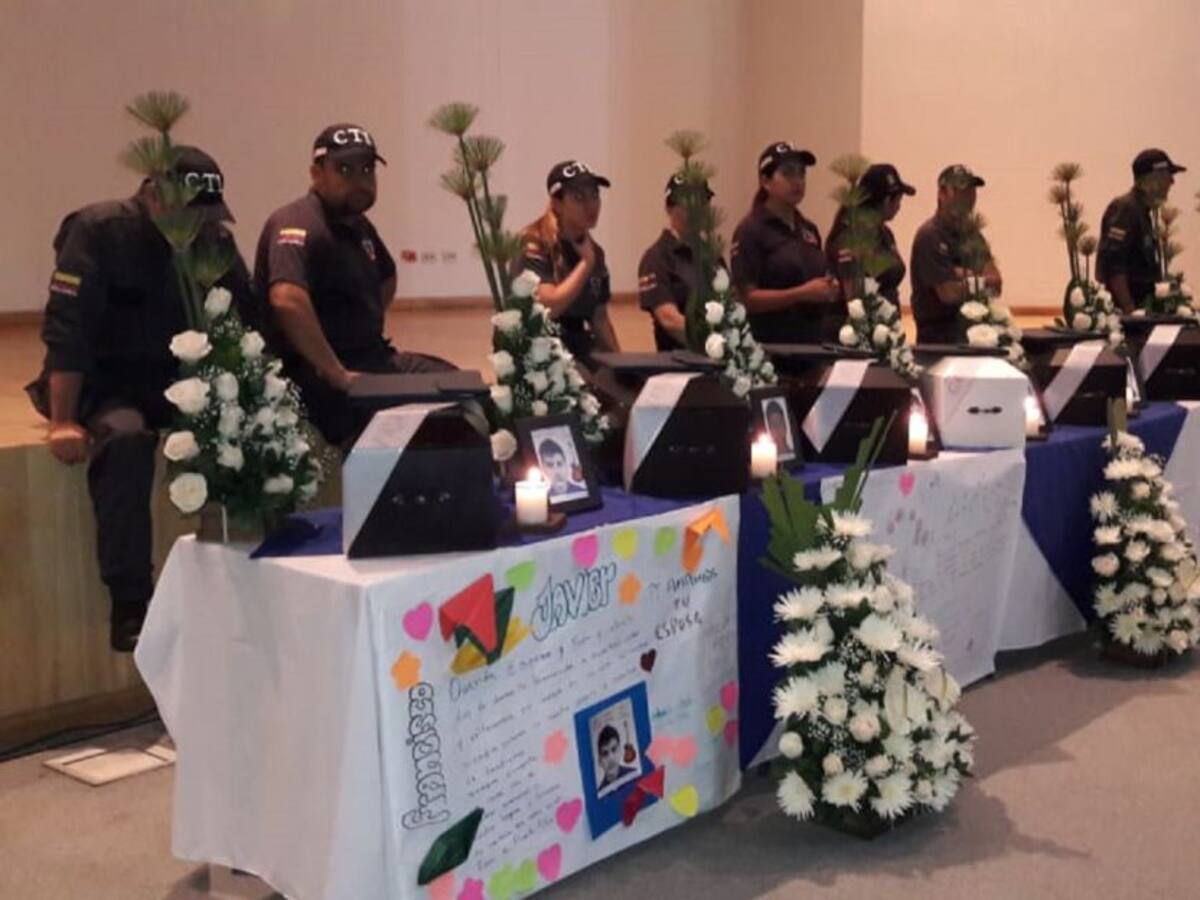 La Fiscalía entregó restos de 4 personas asesinadas por las FARC