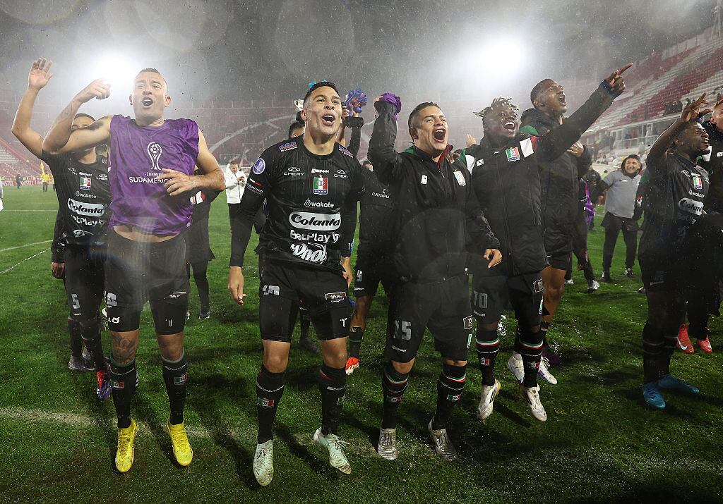 Once Caldas celebrando su clasificación a los cuartos de final de la Copa Sudamericana / Getty Images