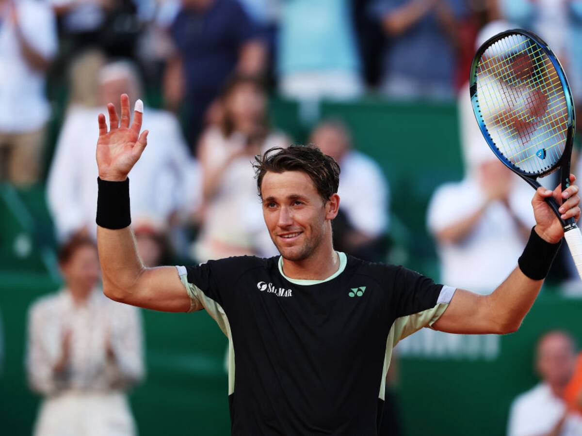 Masters de Montecarlo: Casper Ruud eliminó a Novak Djokovic y se enfrentará a Tsitsipas