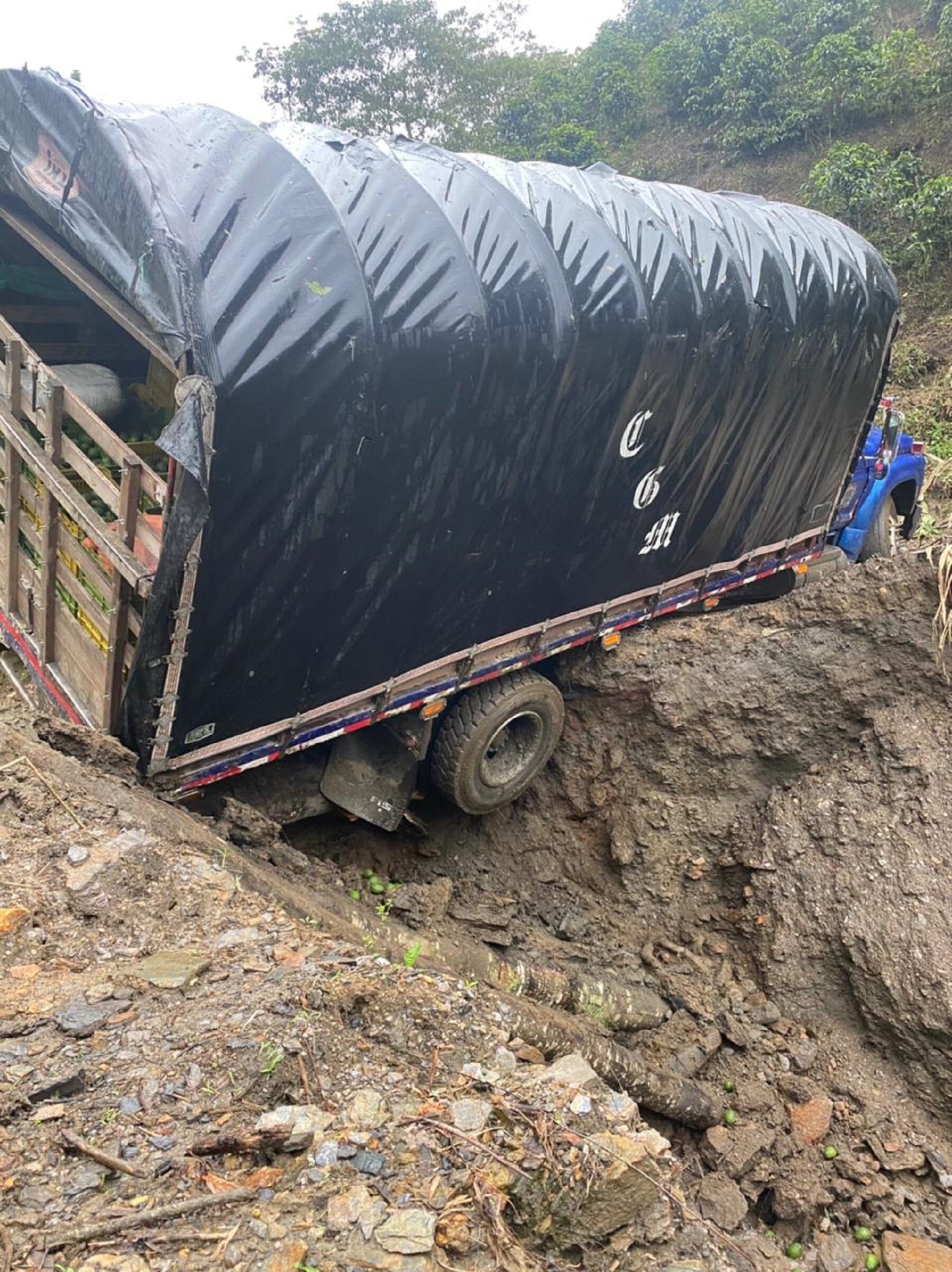 Invierno tiene colapsadas varias vías del Tolima