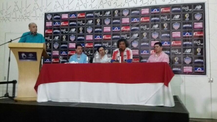 Alberto Gamero fue presentado como nuevo técnico del Junior. Foto: Colprensa