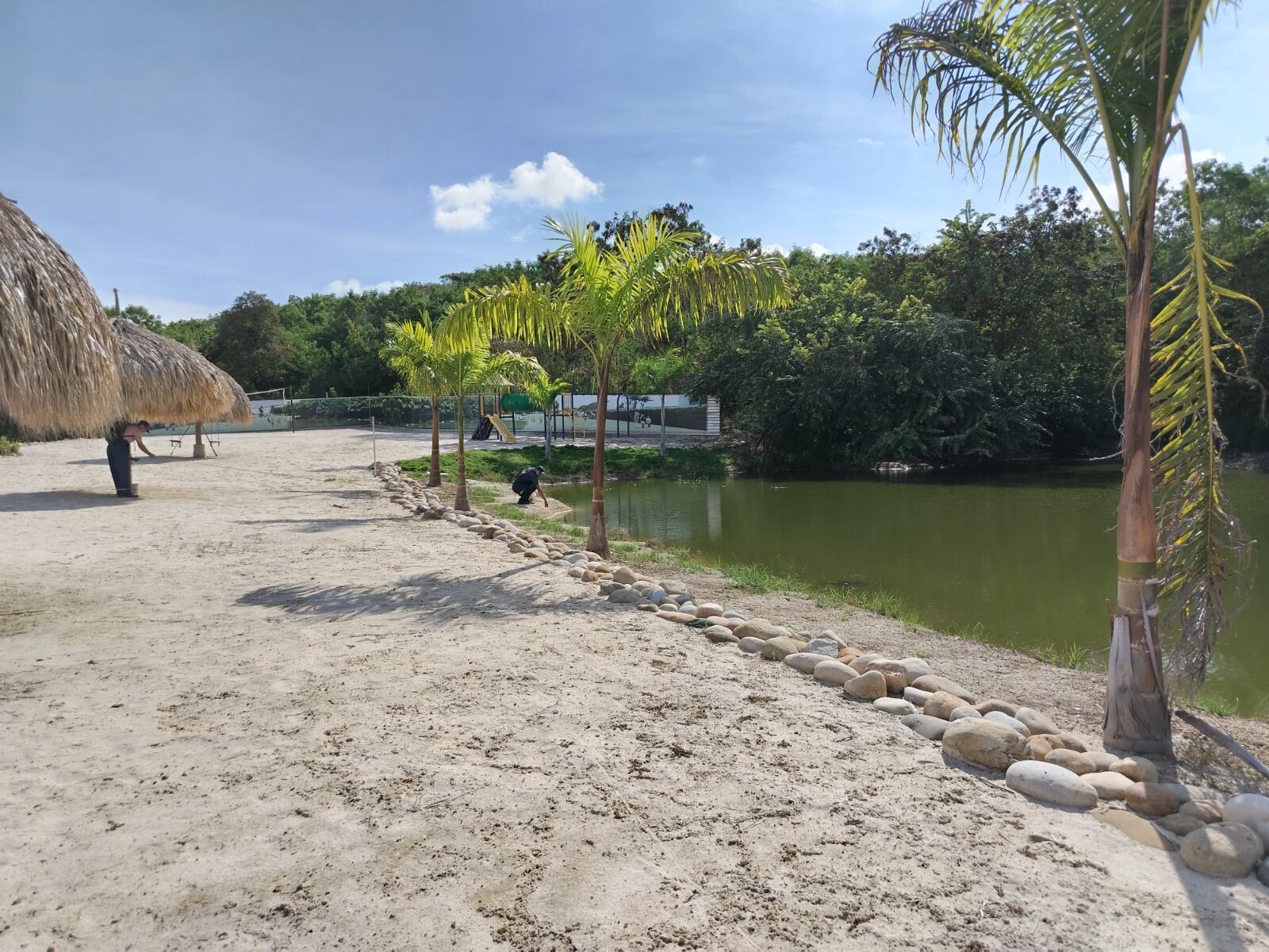 Detienen construcción de playa artificial en una laguna protegida de Ricaurte, Cundinamarca