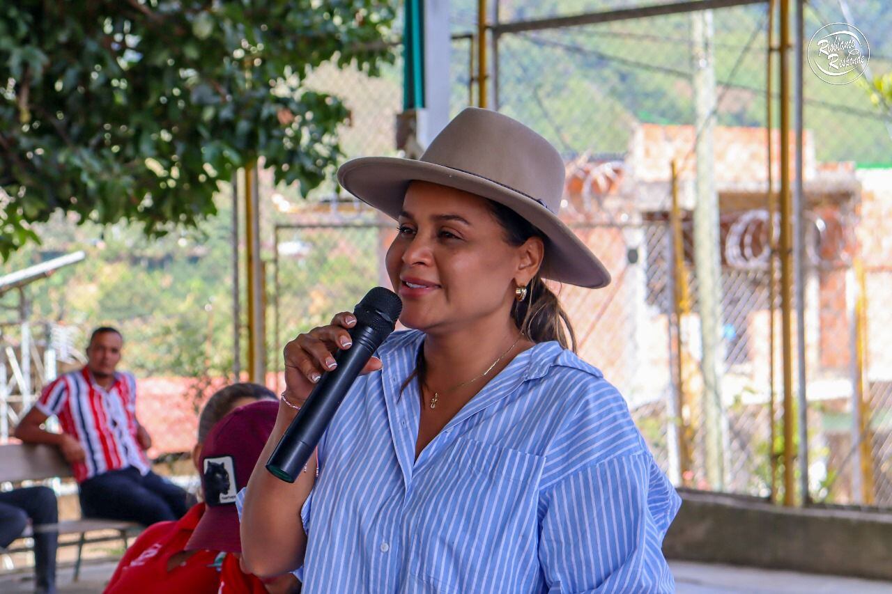 Elisabeth Barbosa, alcaldesa de Rioblanco, Tolima