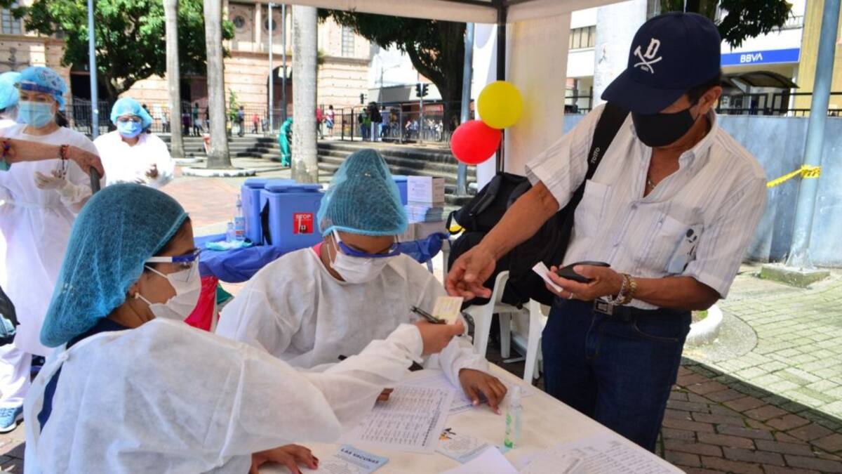 Por 20 días habrá un punto fijo y gratuito de vacunación en Pereira