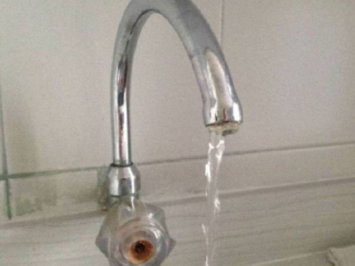 Daño en tubería tiene sin servicio de agua a algunos barrios de Manizales