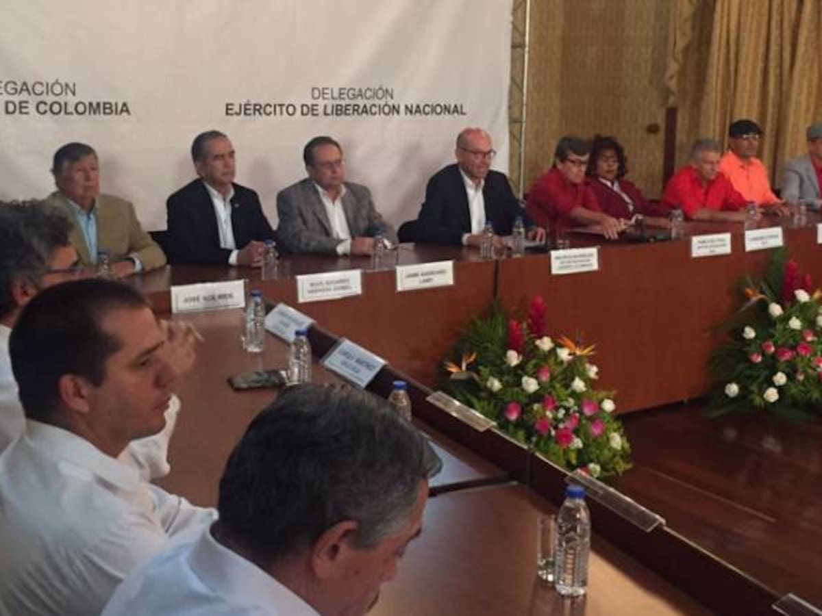 Centro Democrático pide al Eln liberar a todos los secuestrados antes de iniciar los diálogos