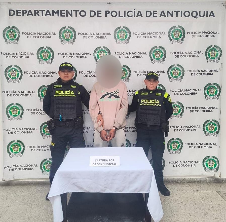Capturado coordinador de estupefacientes del GDO “El Mesa” Foto: Policía Nacional