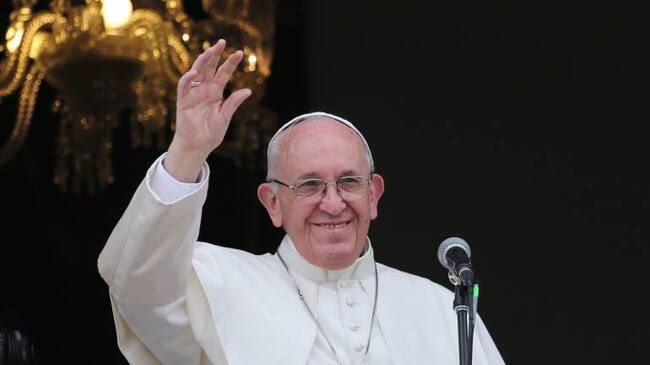 Facebook caracol radio Armenia 1150am línea whatsapp 3155681277 y Twitter @caracolRArmenia