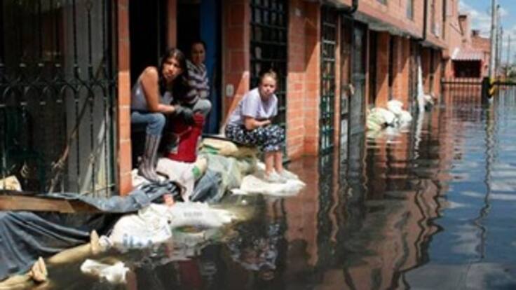 Gobierno ha entregado más de 52 mil millones de pesos en ayudas para damnificados