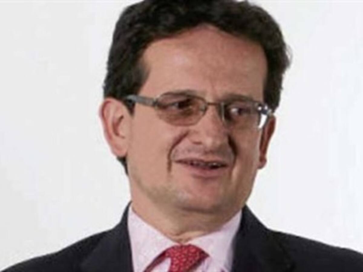 Presidente Santos posesionó a Ricardo Lozano como embajador ante Ecuador