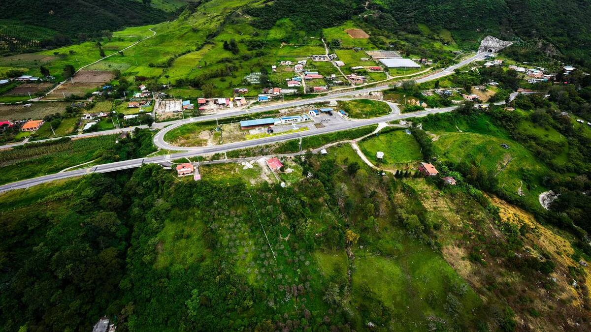 Los peajes y la infraestructura del corredor Bucaramanga - Pamplona pasan a cargo de INVÍAS