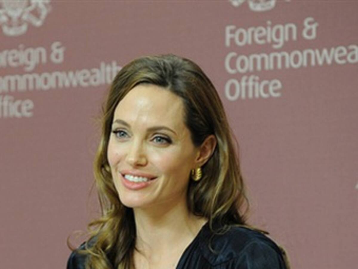 Jolie y Pitt irían por el cuarto bebé