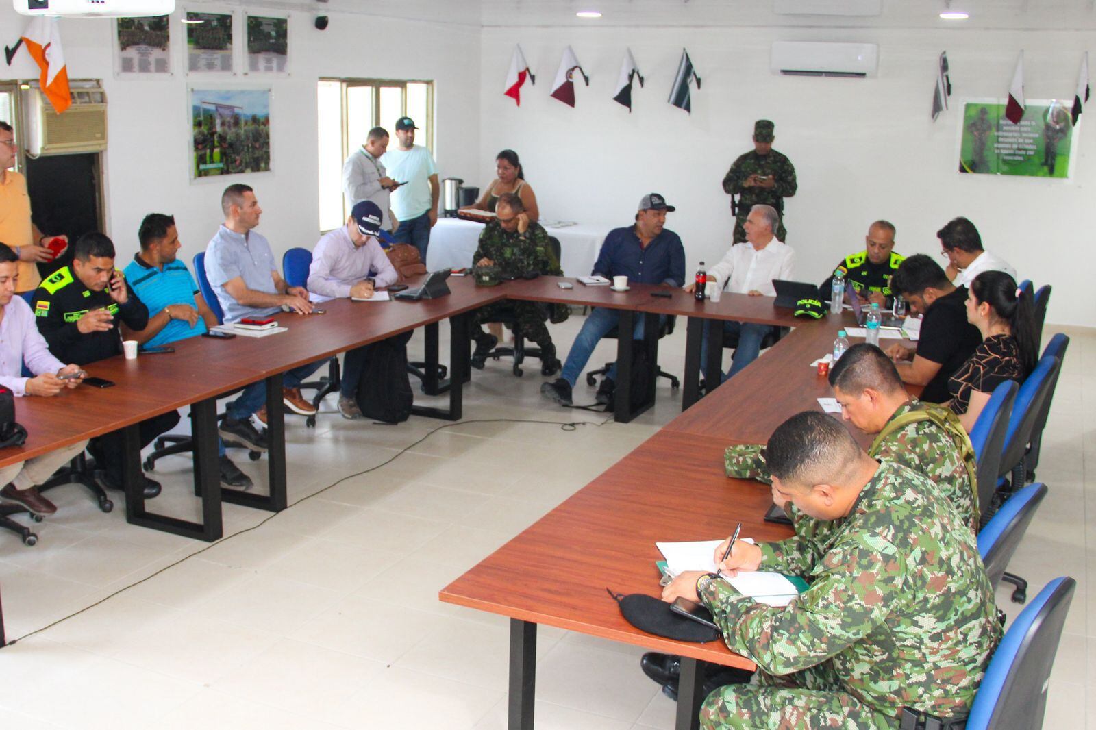 Se revisaron cifras preocupantes relacionadas con extorsiones. Foto Gobernación Huila.