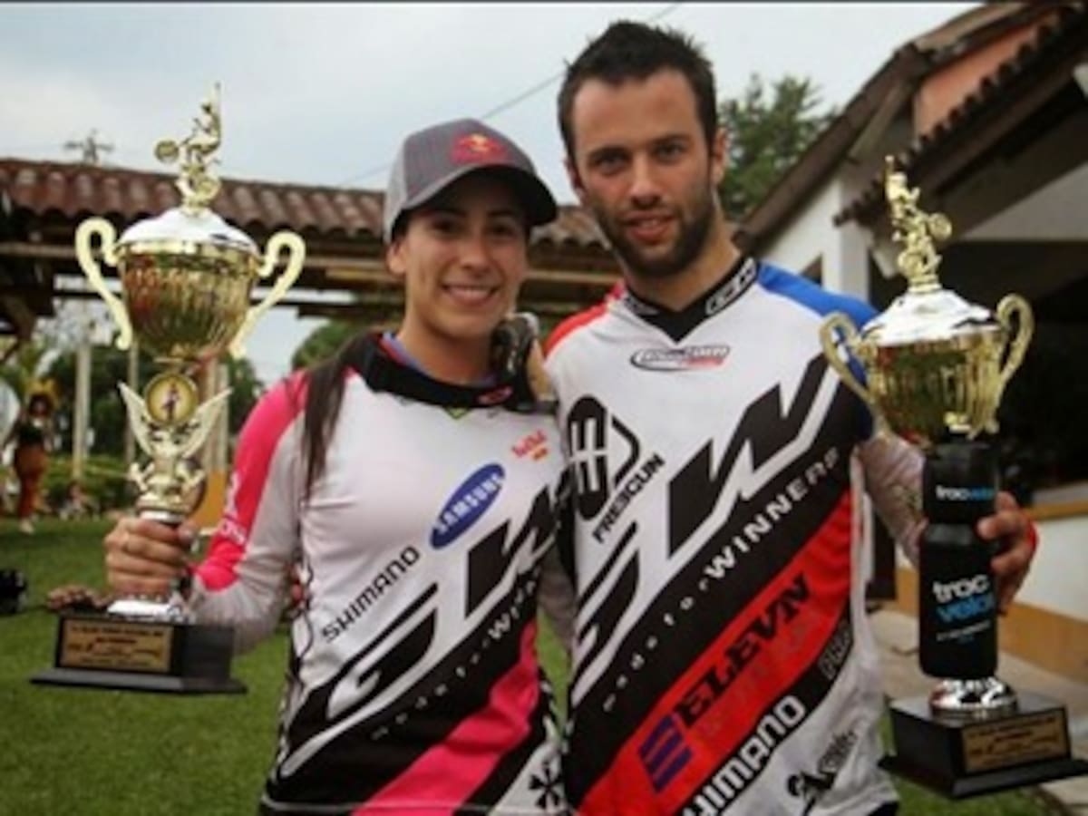 Mariana Pajón y su novio Vincent Pelluard dominaron en Armenia