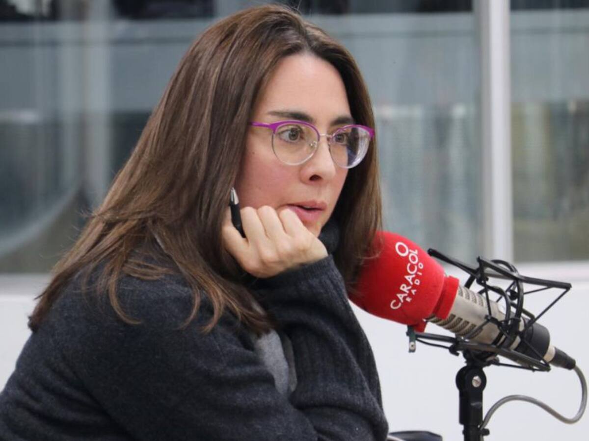Los principios del gabinete de Duque se sacrificaron: Botero