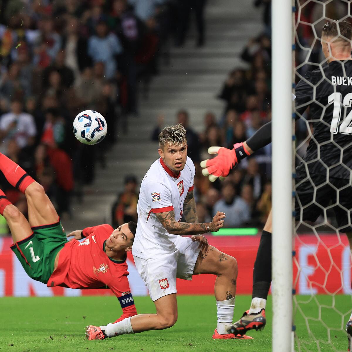 Cristiano Ronaldo marca doblete en goleada de Portugal a Polonia: vea espectacular golazo