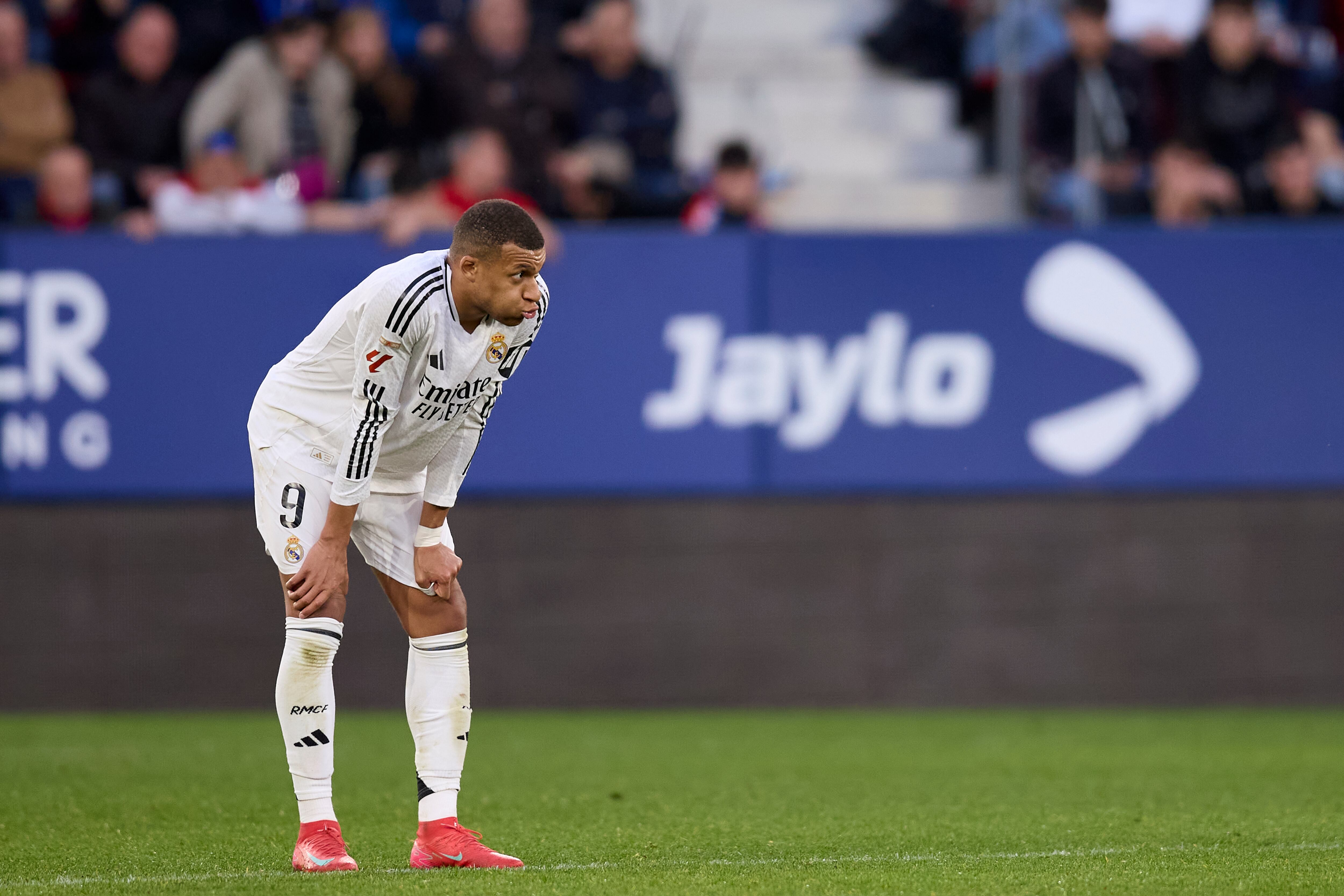 Real Madrid vs. Osasuna (Photo by Ion Alcoba Beitia/Getty Images)