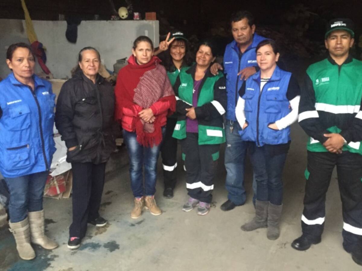 Recicladores denuncian que administradores de conjuntos cobran por dejarlos trabajar